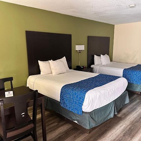 Travelodge By Wyndham Clarksville Eksteriør bilde